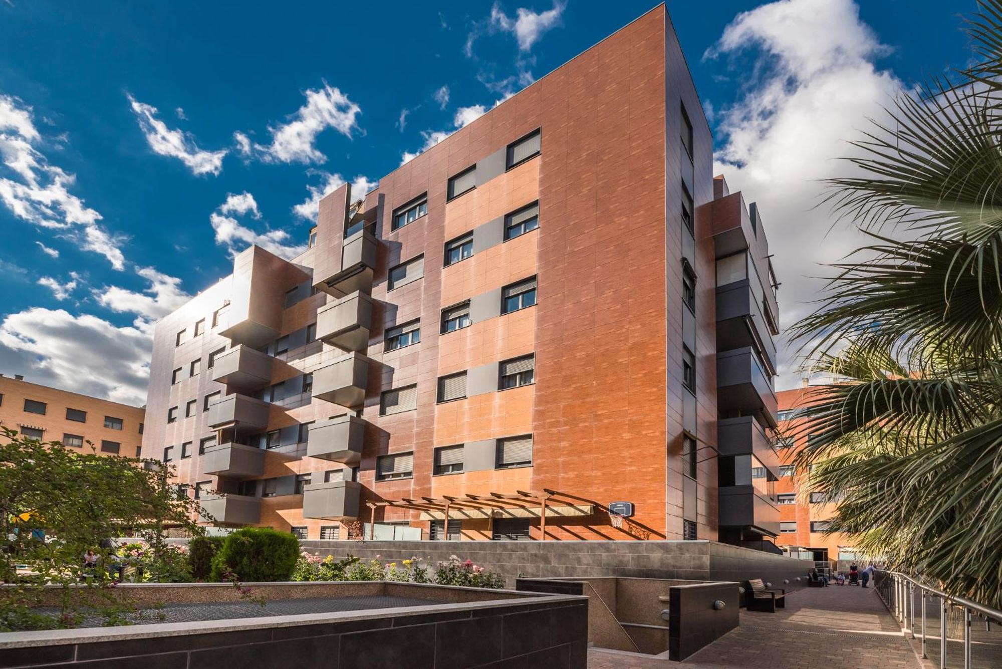 Апартаменты Enjoygranada Emir 4C + Parking Экстерьер фото